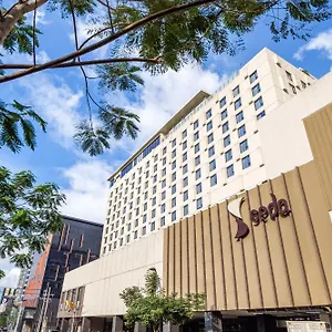4* מלון Seda Manila Bay